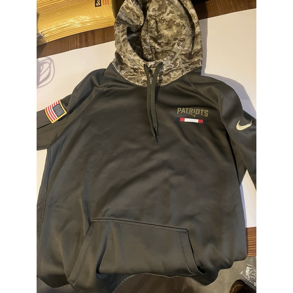 Nike Dri Fit New England Patriots Hoodie Women's Medium NFL Salute to Service